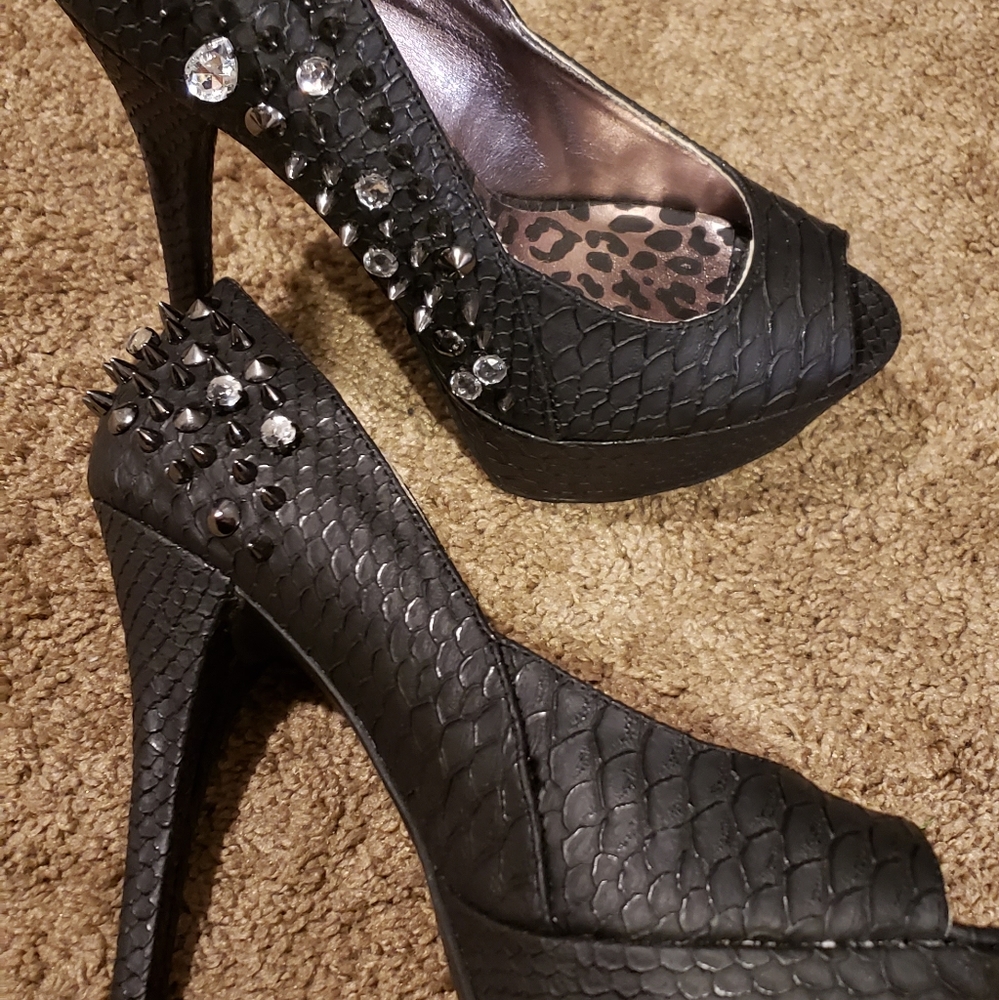 Bad B*tch Dollhouse shoes